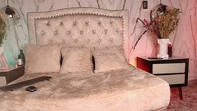 Lickpink1 online show from March 2026 03:34:01 AM