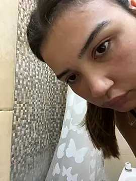 miicbebita online show from April 2026 01:47:01 PM