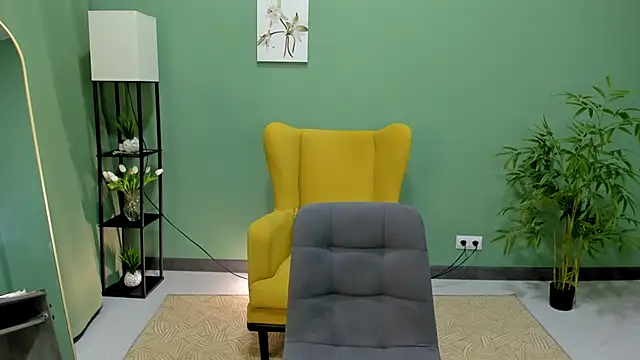 LeticiaRomano online show from June 2026 04:04:02 AM