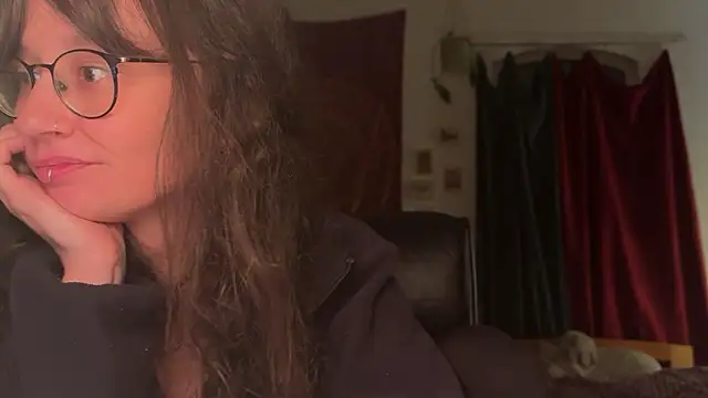 nyxo  online show from March 2026 11:05:01 PM