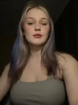 keeeessyyy online show from April 2026 11:16:01 PM