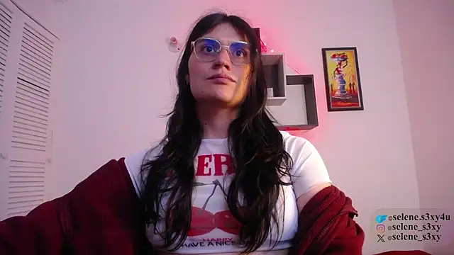 Snapshot of selene_cutie chatting on March 2026 12:15:01 AM selene cutie online show from March 2026 12:15:01 AM