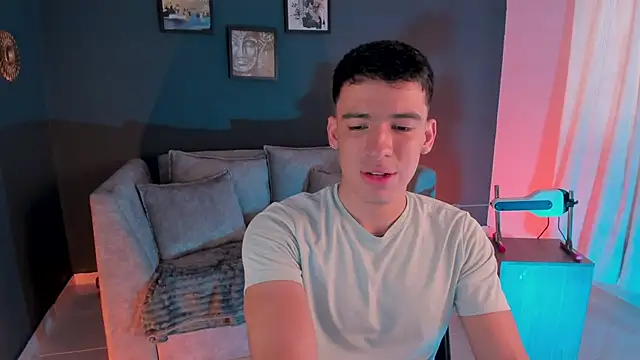 Snapshot of david_osorio chatting on April 2026 07:41:01 PM david osorio online show from April 2026 07:41:01 PM