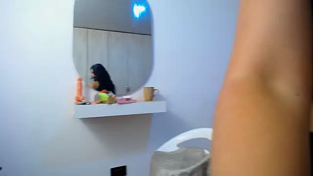 Tamar4 f00x online show from April 2026 01:06:02 PM