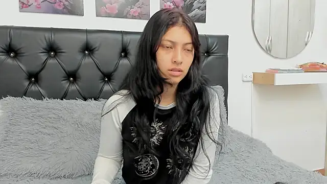 Snapshot of Tamar4_f00x chatting on June 2026 12:57:02 PM Tamar4 f00x online show from June 2026 12:57:02 PM