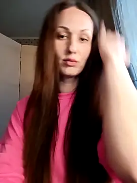 Snapshot of LunaCrystall chatting on April 2026 04:04:01 PM LunaCrystall online show from April 2026 04:04:01 PM