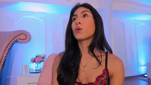 Snapshot of LucianaBlanco_ chatting on March 2026 08:57:02 PM LucianaBlanco online show from March 2026 08:57:02 PM