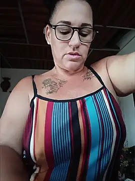 Snapshot of tugordita-hot chatting on May 2026 08:46:02 PM tugordita-hot online show from May 2026 08:46:02 PM