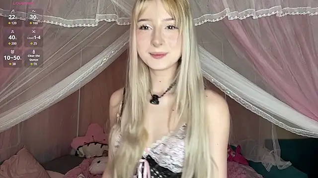 OnlyEva1 online show from May 2026 09:29:02 AM