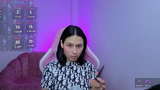 Snapshot of miss__madison chatting on March 2026 09:27:02 PM miss madison online show from March 2026 09:27:02 PM