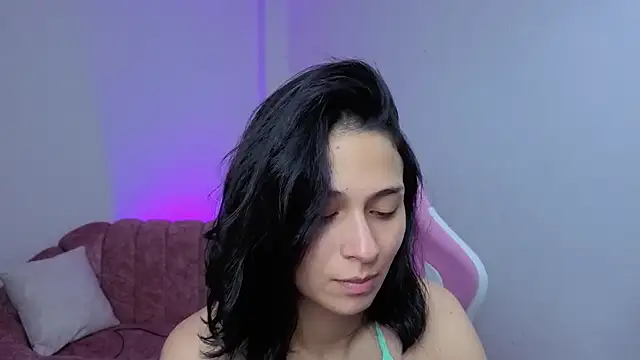 Snapshot of miss__madison chatting on April 2026 08:53:02 PM miss madison online show from April 2026 08:53:02 PM