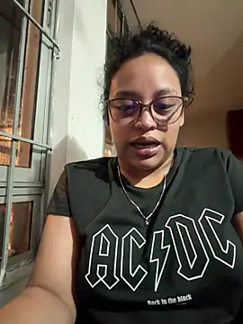 Snapshot of tokio_angel chatting on April 2026 01:27:02 AM tokio angel online show from April 2026 01:27:02 AM