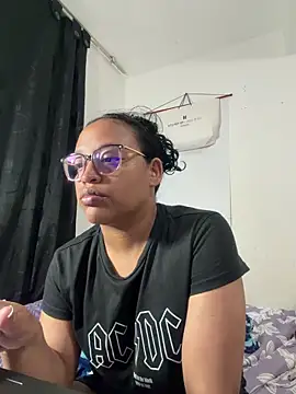 Snapshot of tokio_angel chatting on April 2026 03:12:01 AM tokio angel online show from April 2026 03:12:01 AM