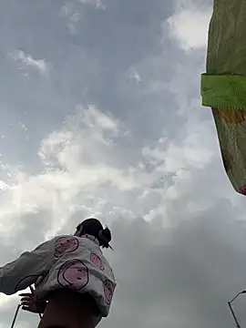 sylphiee  online show from March 2026 09:47:02 PM