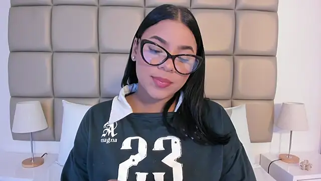 lilly williamss online show from May 2026 03:02:01 AM