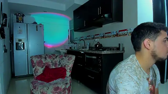 Snapshot of Fox_couplee69 chatting on March 2026 08:20:02 AM Fox couplee69 online show from March 2026 08:20:02 AM