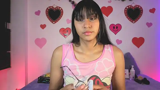 Snapshot of PaulaCutexs chatting on March 2026 01:44:02 AM PaulaCutexs online show from March 2026 01:44:02 AM