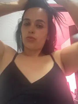 leila moretti online show from April 2026 07:30:01 PM