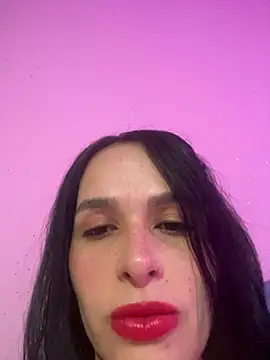 leila moretti online show from April 2026 06:47:01 PM