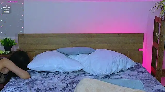 DarcyBlackwood online show from April 2026 01:45:01 AM