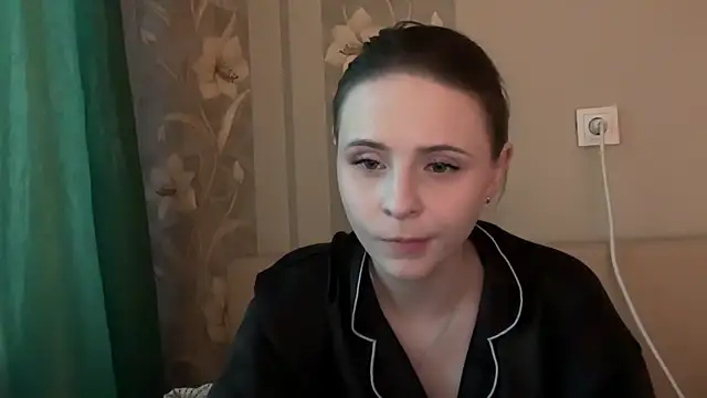 Snapshot of little_shy_girll chatting on March 2026 02:22:02 PM little shy girll online show from March 2026 02:22:02 PM