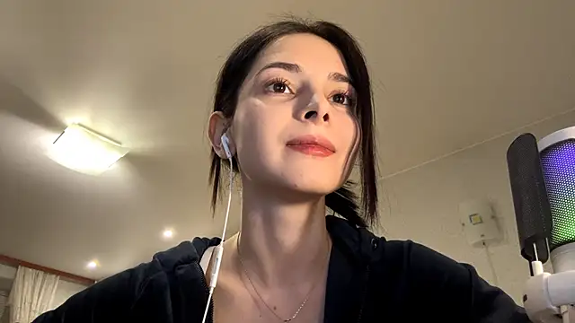 Mikytiki online show from March 2026 05:16:01 PM