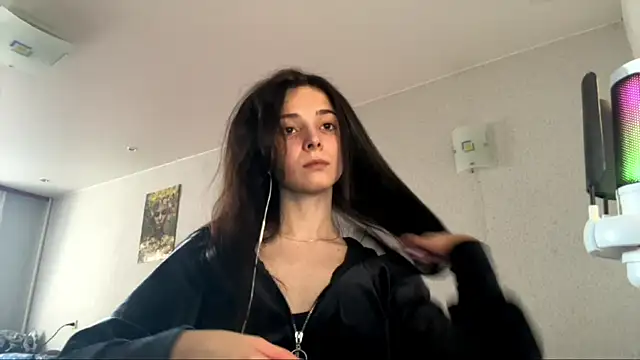 Mikytiki online show from March 2026 06:17:02 AM