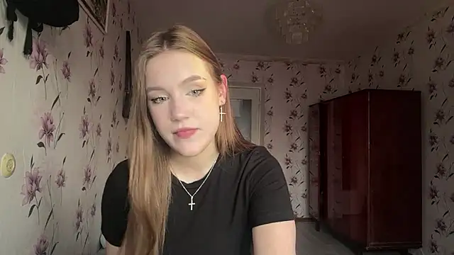 Snapshot of AnnaWasp chatting on March 2026 04:12:02 AM AnnaWasp online show from March 2026 04:12:02 AM