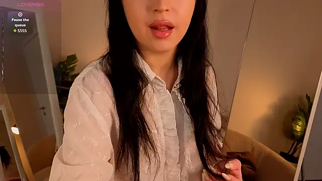 Snapshot of Tora_Dora_ chatting on April 2026 05:36:02 AM Tora Dora online show from April 2026 05:36:02 AM