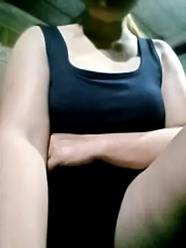 hasaki001 online show from April 2026 10:49:01 PM