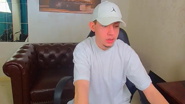 KrewVaughn online show from April 2026 09:07:01 AM