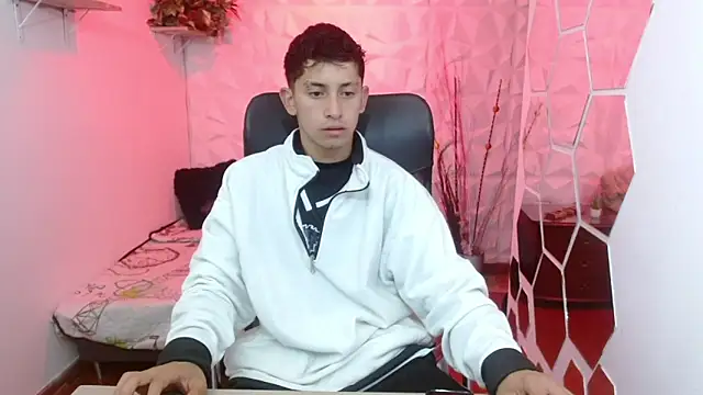 Snapshot of Kei_23 chatting on March 2026 11:33:02 AM Kei 23 online show from March 2026 11:33:02 AM