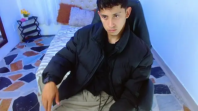 Snapshot of Kei_23 chatting on April 2026 11:32:01 AM Kei 23 online show from April 2026 11:32:01 AM