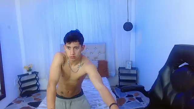 Snapshot of Kei_23 chatting on April 2026 02:22:01 PM Kei 23 online show from April 2026 02:22:01 PM