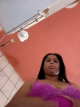 Snapshot of gatinha20257 chatting on May 2026 01:38:01 PM gatinha20257 online show from May 2026 01:38:01 PM