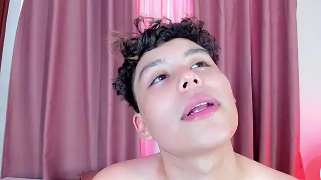 Snapshot of chico_medusa chatting on March 2026 07:51:02 PM chico medusa online show from March 2026 07:51:02 PM