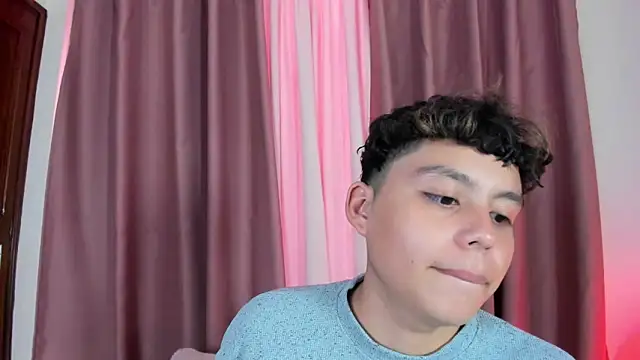 Snapshot of chico_medusa chatting on March 2026 08:23:01 PM chico medusa online show from March 2026 08:23:01 PM