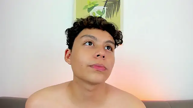 Snapshot of chico_medusa chatting on April 2026 08:14:01 PM chico medusa online show from April 2026 08:14:01 PM