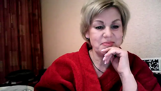 TatkaYang online show from April 2026 06:36:02 PM