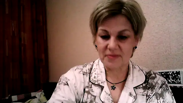 TatkaYang online show from April 2026 07:58:02 PM