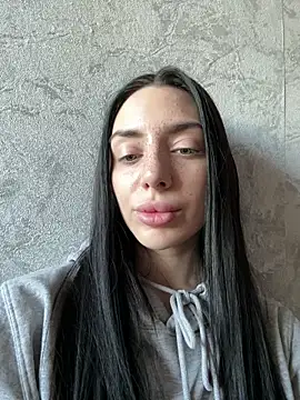 MishellKins online show from March 2026 01:48:01 PM