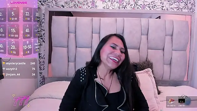 Snapshot of Keyla_Brunette_ chatting on April 2026 07:38:02 PM Keyla Brunette online show from April 2026 07:38:02 PM