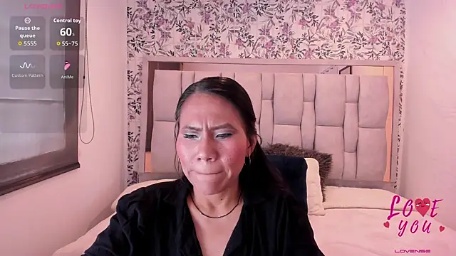 Snapshot of Keyla_Brunette_ chatting on April 2026 07:52:01 PM Keyla Brunette online show from April 2026 07:52:01 PM