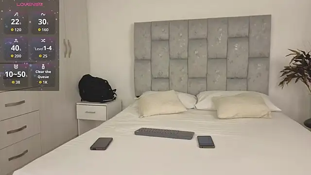 Snapshot of LexyJohnnes_ chatting on March 2026 11:43:01 AM LexyJohnnes online show from March 2026 11:43:01 AM