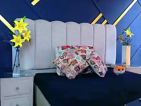 Snapshot of NikiEvanz chatting on April 2026 07:58:01 PM NikiEvanz online show from April 2026 07:58:01 PM