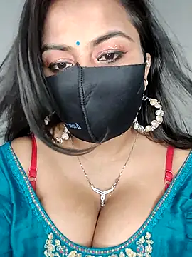hot8178 online show from May 2026 04:25:02 PM