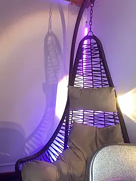 afrodita pinkk online show from April 2026 04:40:01 PM