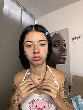 afrodita pinkk online show from April 2026 04:23:01 PM