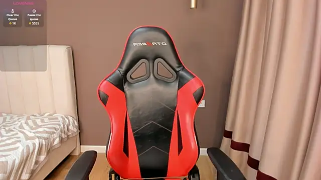 Snapshot of nor_xiio chatting on March 2026 05:18:02 PM nor xiio online show from March 2026 05:18:02 PM