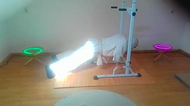 Snapshot of NinjaLaser chatting on March 2026 12:22:01 PM NinjaLaser online show from March 2026 12:22:01 PM